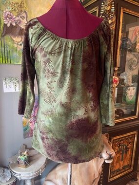 Green Floral Off-Shoulder Tunic Top by